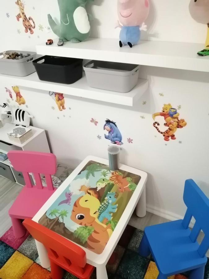 Familien Fewo Wohnung 1 Mit Kinder Spielecke Erdgeschoss An Der Muhle Am Wochenmarkt Bremerhaven Exterior photo